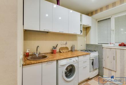 Однокомнатная квартира в Минске на Партизанском проспекте кухня