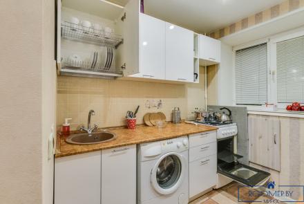 Однокомнатная квартира в Минске на Партизанском проспекте кухня