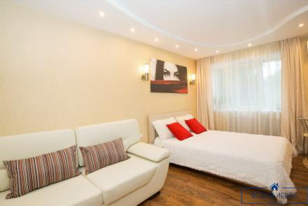 Однокомнатная квартира в Минске на Партизанском проспекте спальня