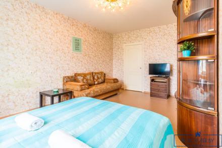 Однокомнатная квартира в Минске на Партизанском проспекте спальня