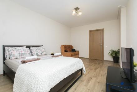 Однокомнатная квартира в Минске на Партизанском проспекте спальня