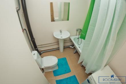 Однокомнатная квартира в Минске на Партизанском проспекте ванна