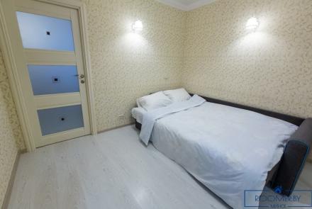 Трехкомнатная квартира на сутки в Минске на Партизанском проспекте спальня
