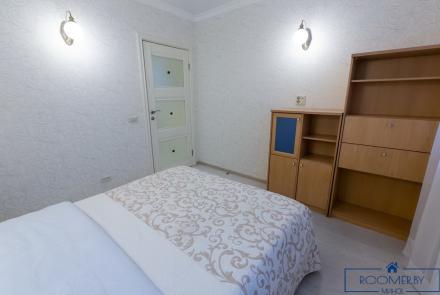 Трехкомнатная квартира на сутки в Минске на Партизанском проспекте спальня